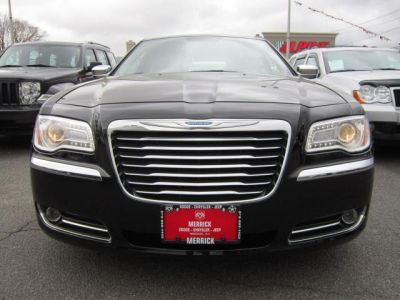 2012 Chrysler 300  Limited