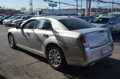 2012 Chrysler 300  Limited