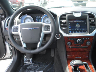 2012 Chrysler 300  Limited