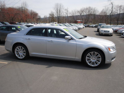 2012 Chrysler 300  Limited