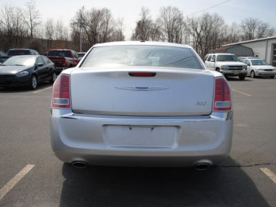 2012 Chrysler 300  Limited