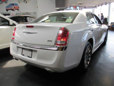 2012 Chrysler 300  Limited