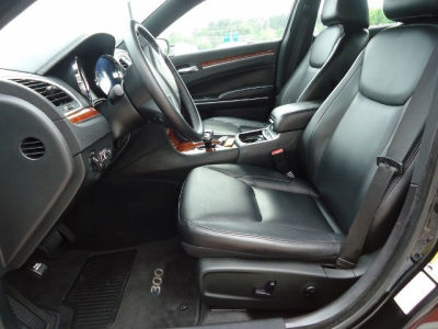 2012 Chrysler 300  Limited