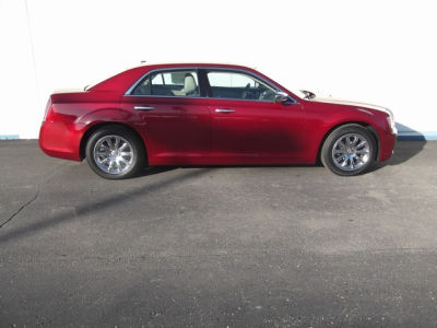 2012 Chrysler 300  Limited