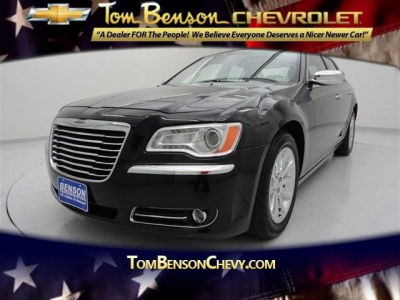 2012 Chrysler 300  Limited