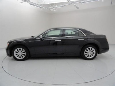 2012 Chrysler 300  Limited
