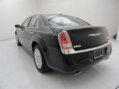 2012 Chrysler 300  Limited