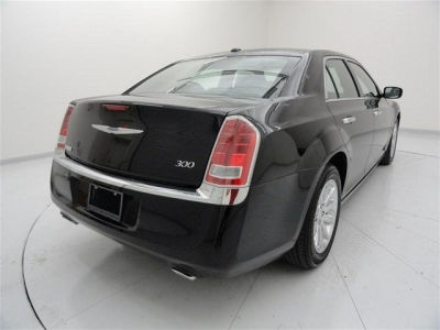 2012 Chrysler 300  Limited