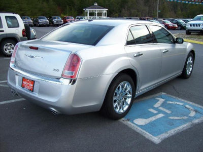 2012 Chrysler 300  Limited