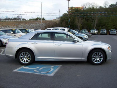 2012 Chrysler 300  Limited
