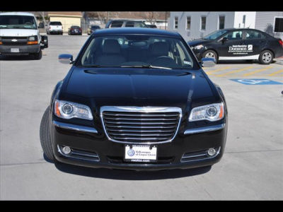 2012 Chrysler 300  Limited
