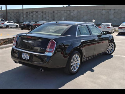 2012 Chrysler 300  Limited