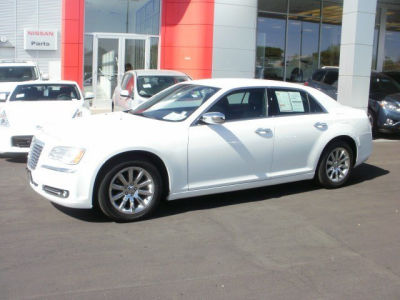 2012 Chrysler 300  Limited