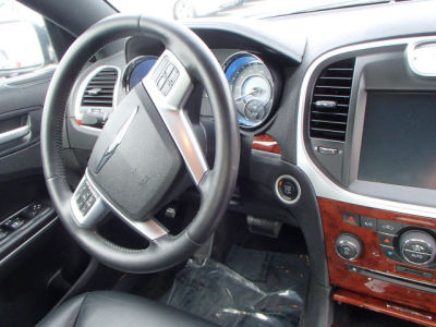 2012 Chrysler 300  Limited