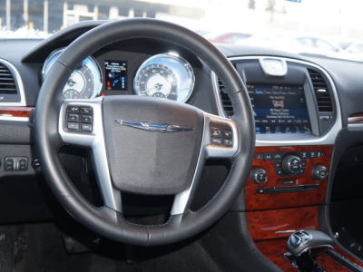 2012 Chrysler 300  Limited