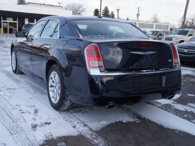 2012 Chrysler 300  Limited