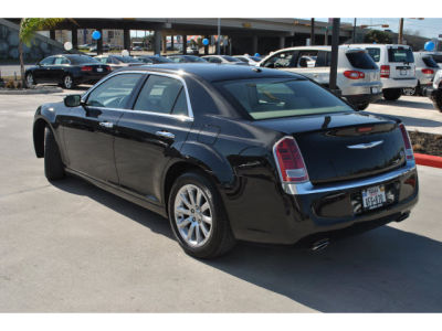 2012 Chrysler 300  Limited
