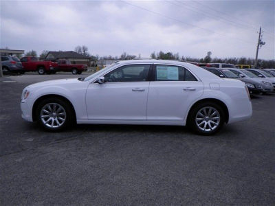 2012 Chrysler 300 Limited