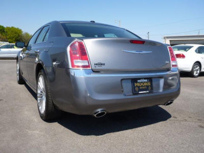 2011 Chrysler 300 Limited