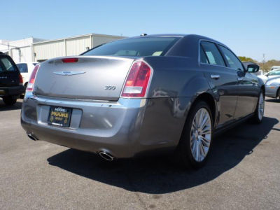 2011 Chrysler 300 Limited