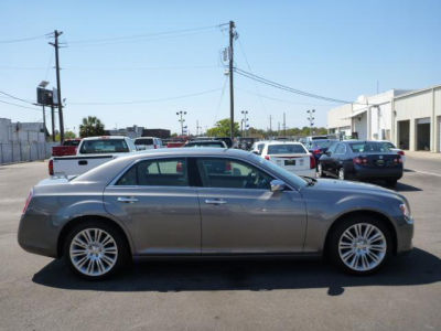 2011 Chrysler 300 Limited