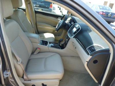 2011 Chrysler 300 Limited