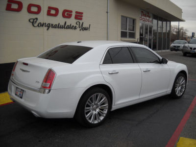 2011 Chrysler 300 Limited