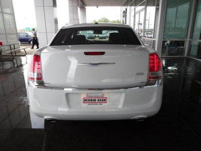 2012 Chrysler 300  Limited