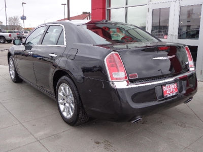 2011 Chrysler 300  Limited