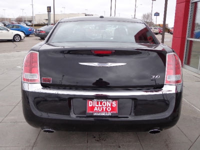 2011 Chrysler 300  Limited
