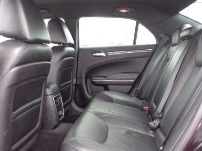 2011 Chrysler 300  Limited