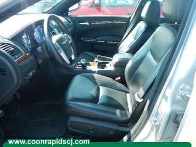 2012 Chrysler 300 Limited