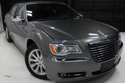 2012 Chrysler 300  Limited