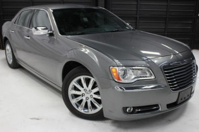 2012 Chrysler 300  Limited