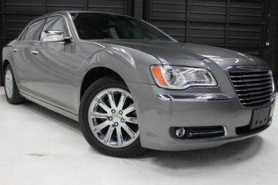 2012 Chrysler 300  Limited