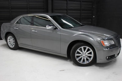 2012 Chrysler 300  Limited