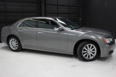 2012 Chrysler 300  Limited
