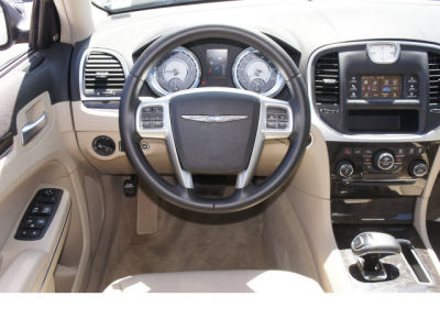 2012 Chrysler 300  Limited