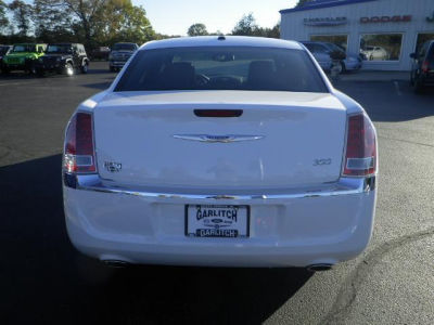 2011 Chrysler 300  Limited