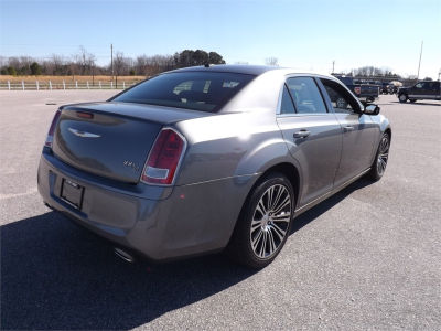 2012 Chrysler 300 S V6