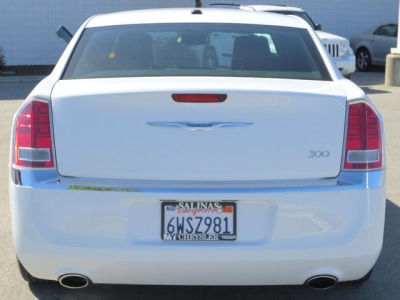 2013 Chrysler 300 Base