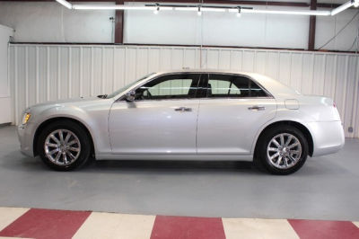 2012 Chrysler 300  Limited