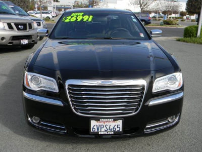2012 Chrysler 300  Limited