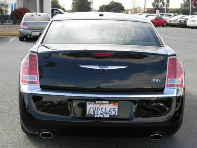 2012 Chrysler 300  Limited