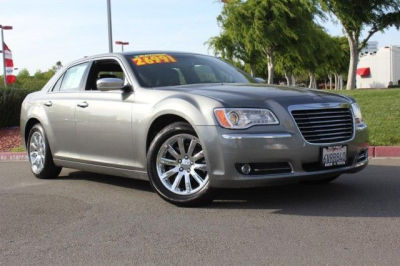 2012 Chrysler 300 Limited