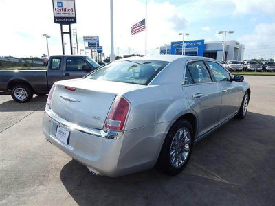 2012 Chrysler 300 Limited