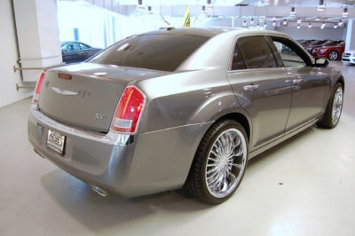 2011 Chrysler 300 Limited