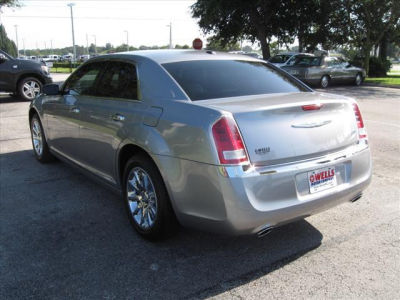 2011 Chrysler 300 Limited