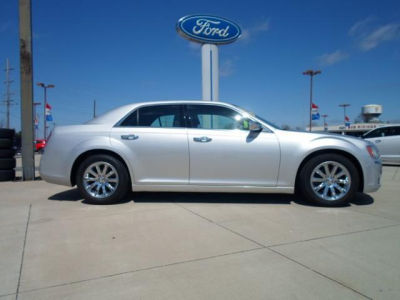 2012 Chrysler 300  Limited