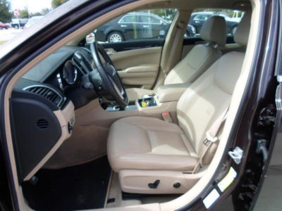 2012 Chrysler 300  Limited